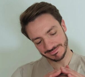 Nacho Deramond, fisioterapeuta colegiado nº 9411, Clínica Runa (Tres Cantos)